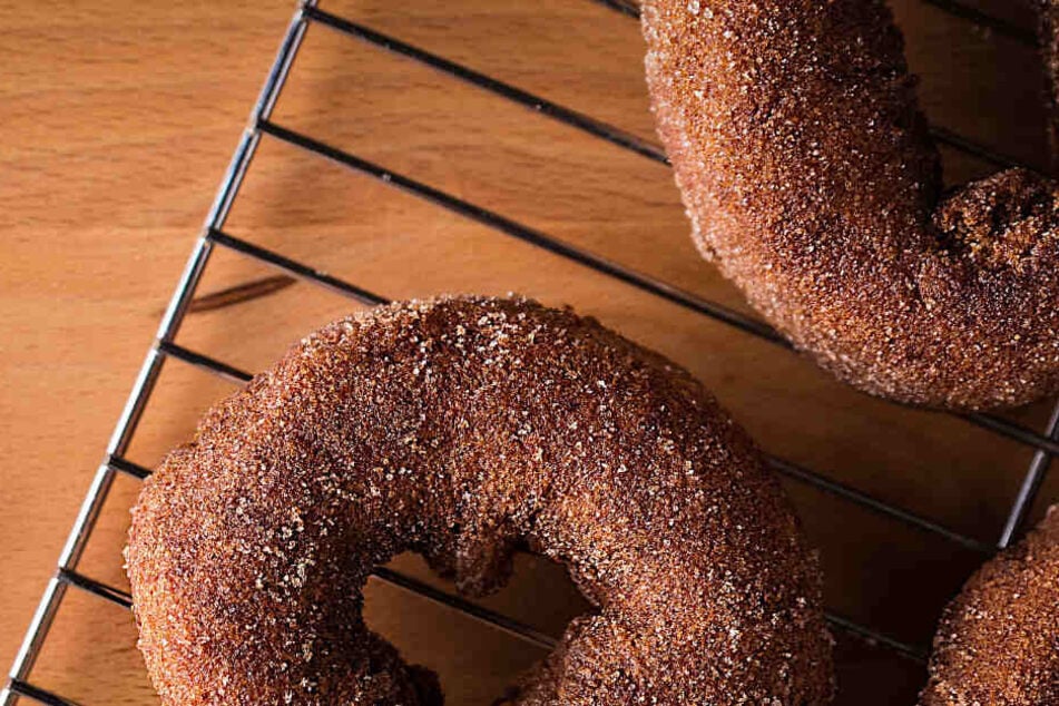 Bei dem Facebook-Post ging es um Donuts und Bagels. (Symbolbild)
