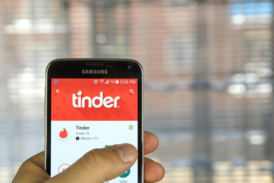 Tinder ist für Chloe nichts, da nicht immer im Vorfeld klar ist, dass es bei einem Treffen nur um Sex geht. (Symbolbild)