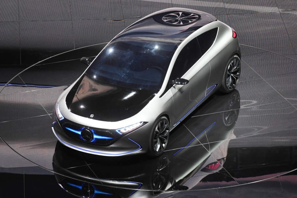 Das Mercedes EQA Concept macht bei den Besuchern auf der Automesse in Guangzhou mächtig Eindruck. (Archivbild)
