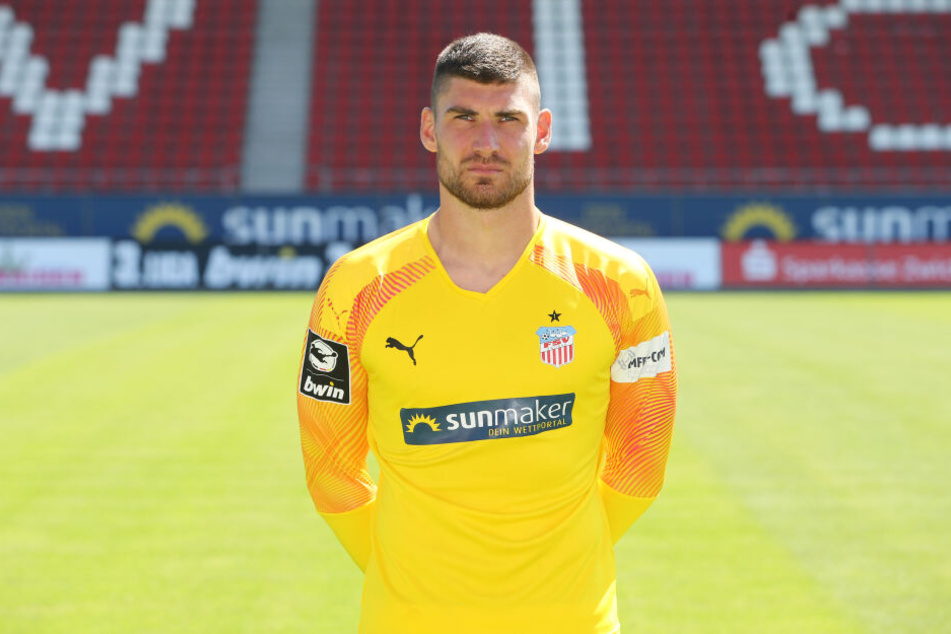 Johannes Brinkies ist bescheiden: Statt sich persönlich feiern zu lassen, stellt er die Mannschaft in den Vordergrund.