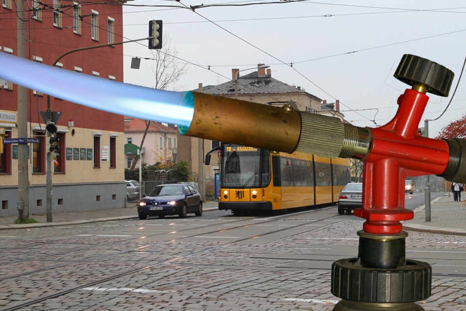 Mit einem Gasbrenner hantierte der Mann auf offener Straße. (Symbolbild)
