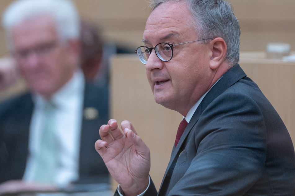 SPD will Lehren aus Wahl-Debakel ziehen