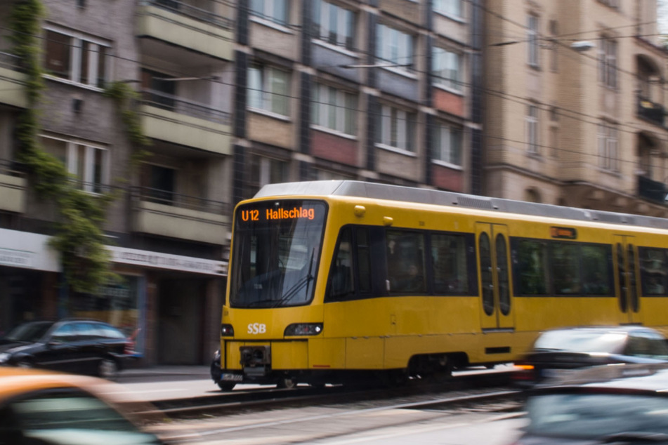 Die Möglichkeit alle Bürger zur Kasse zu bitten für den Öffentlichen Nahverkehr will Verkehrsminister Herrmann per Gesetz bestimmen.