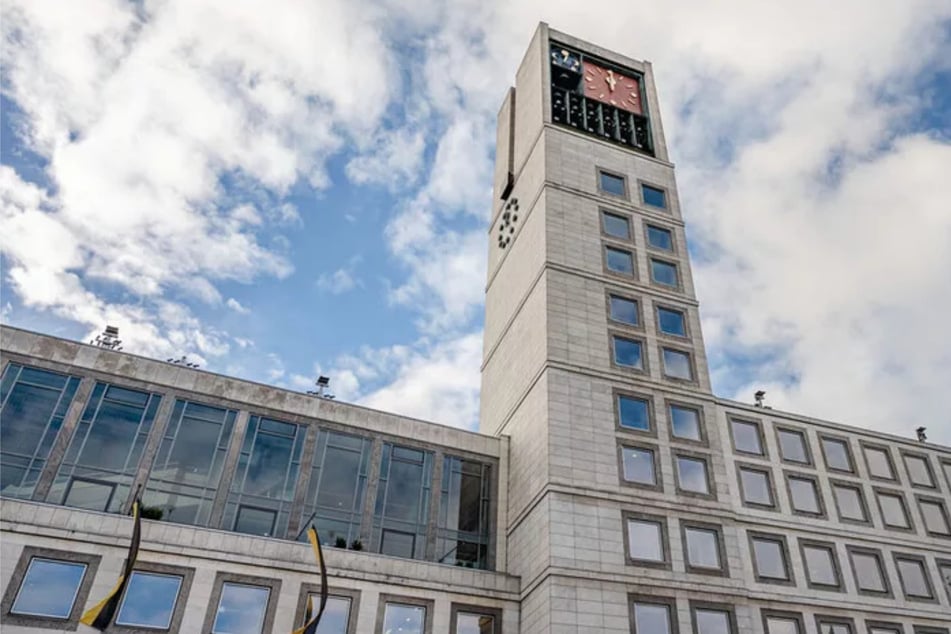 Stuttgart: Stuttgart muss 800 Millionen Euro einsparen: "Prioritäten setzen"