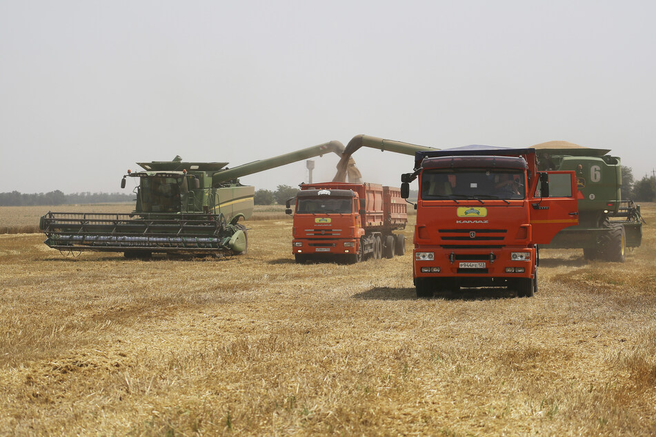 Russland hat das Getreideabkommen mit der Ukraine nicht verlängert. 90 Staaten erklärten sich zum Kampf gegen die mögliche Kriegswaffe Hunger bereit.