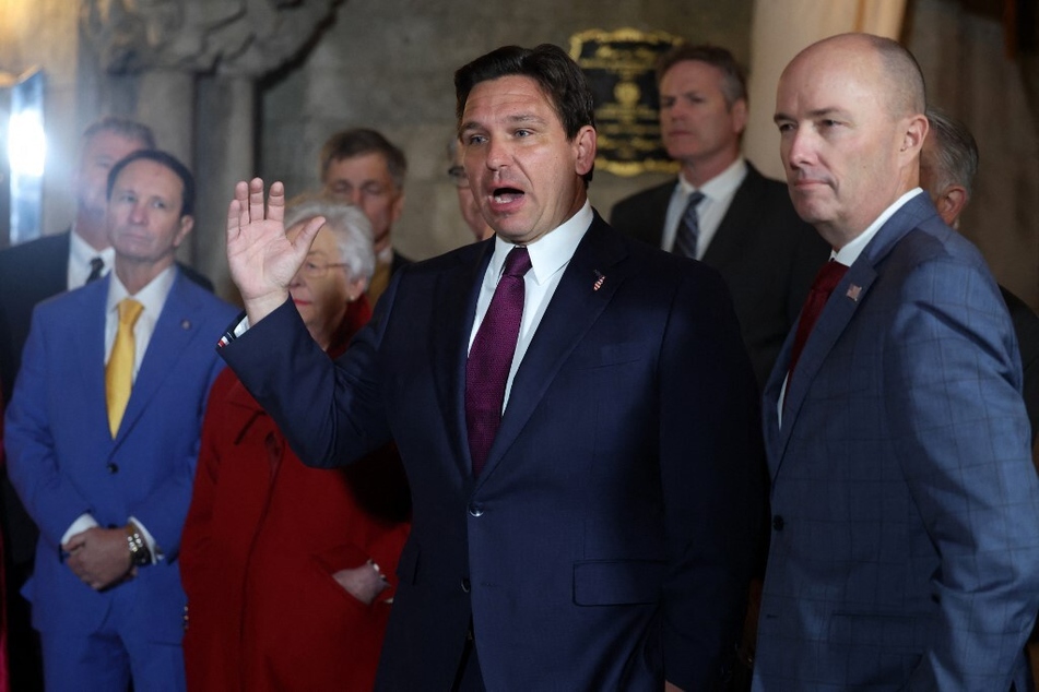 Florida's Ron DeSantis (c.) speaks during a news conference along with other Republican governors at Donald Trump's Mar-a-Lago Club on January 9, 2025.