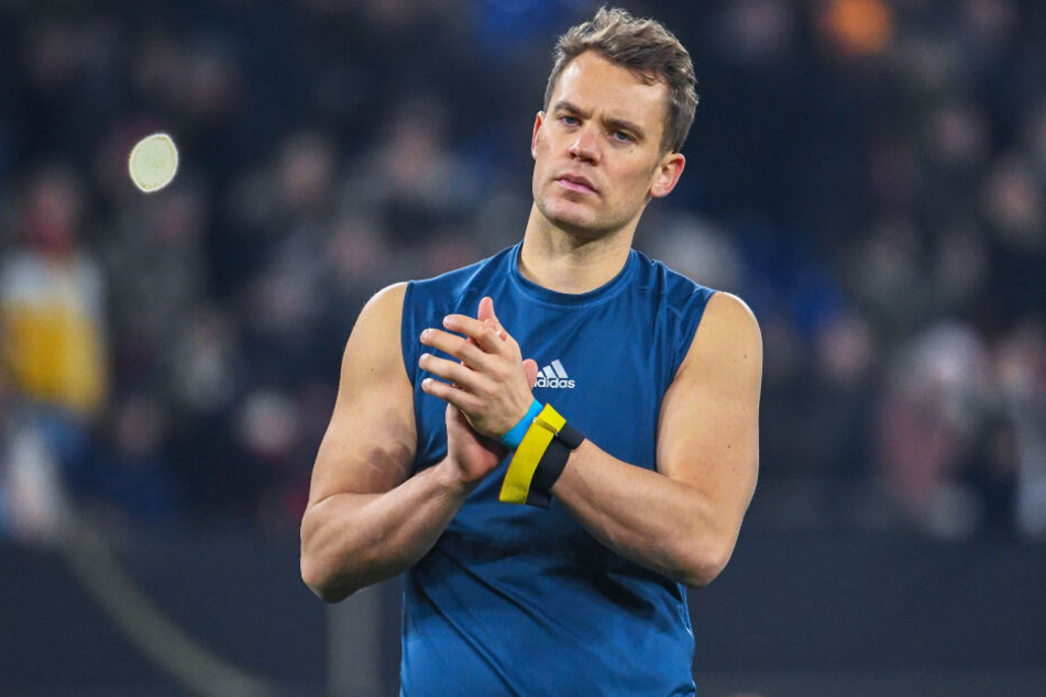 Manuel Neuer hat sich an der Hand verletzt und droht dem FC Bayern München zu fehlen. (Archivbild)