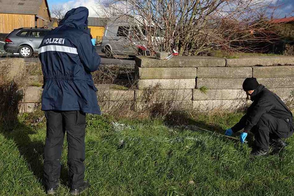 Die Polizei sucht nach Zeugenhinweisen.