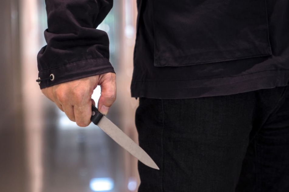 Das 53-jährige Opfer hatte mehrere Stichwunden. (Symbolfoto).