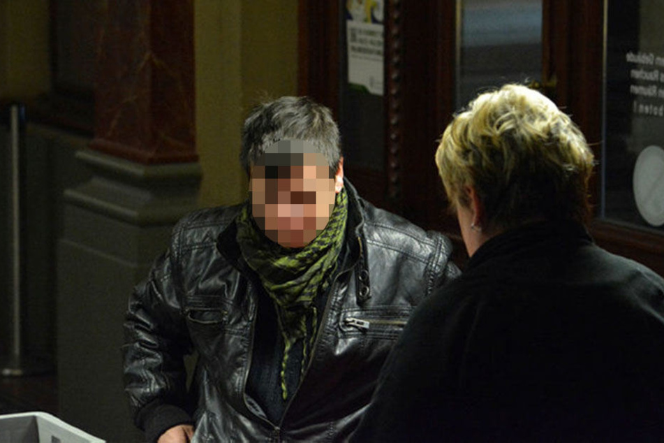 Patrick E. (34) war mal eine Frau - und damals die Freundin des
Angeklagten.
