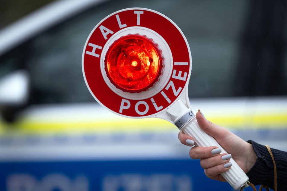 Nach einer Verkehrskontrolle in Erfurt wurde ein Mann vorläufig festgenommen. (Symbolfoto)