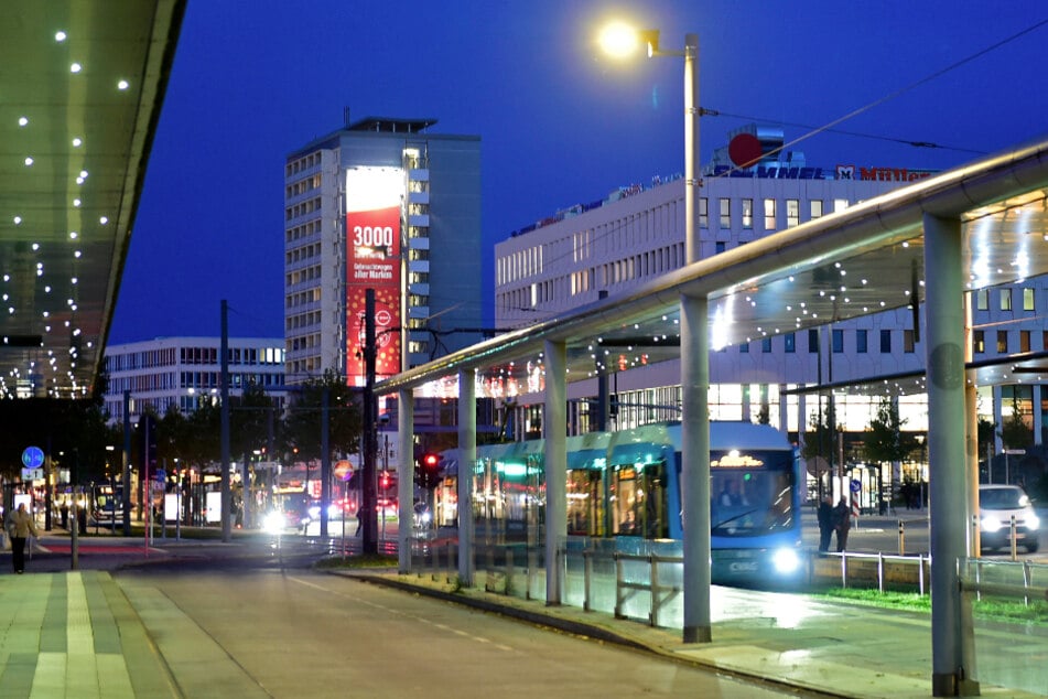 Chemnitz: Schlägerei an Chemnitzer Zentralhaltestelle: Männer geraten in Streit