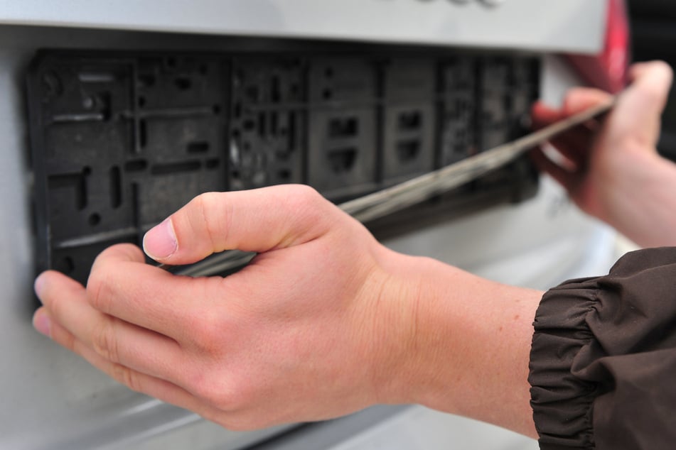 Im Erzgebirgskreis gibt es ein Kfz-Kennzeichen, das nach wie vor sehr beliebt ist. (Symbolfoto)