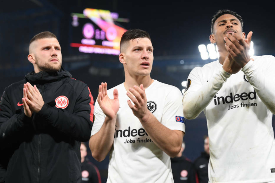 Ante Rebic (l.), Luka Jovic (M.) und Sebastien Haller (r.) nach dem verlorenen Halbfinale in der Europa League 2019 gegen den FC Chelsea.