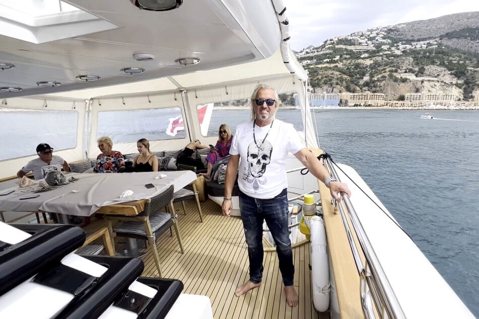 Die 38-Meter-Luxus-Yacht "Indigo Star" ist der ganze Stolz von Multimillionär Robert Geiss (60) und seiner Familie.