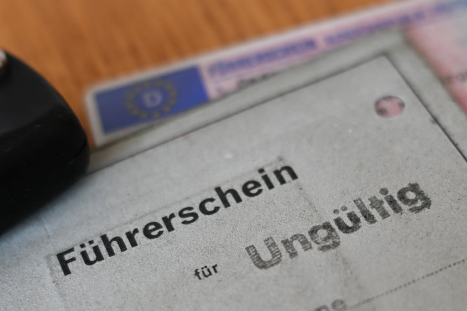 Papierführerscheine müssen nach EU-Regelung umgetauscht werden.