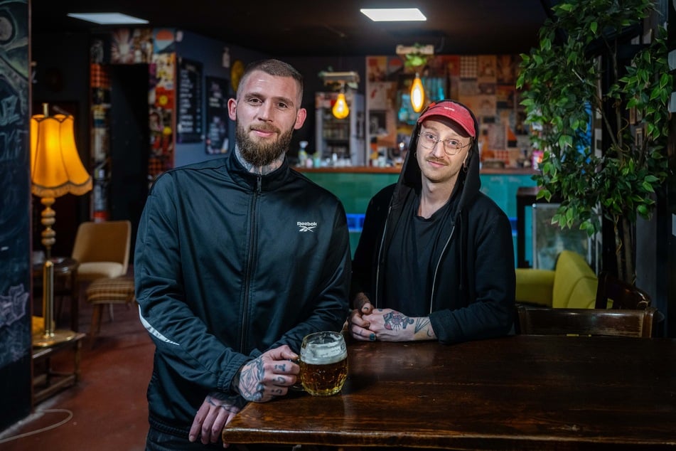 Die beiden Beitreiber Lukas Fabian Eisentraut (37, l.) und Marcel Irgang (34) sind schon auf der Suche nach einer neuen Location.