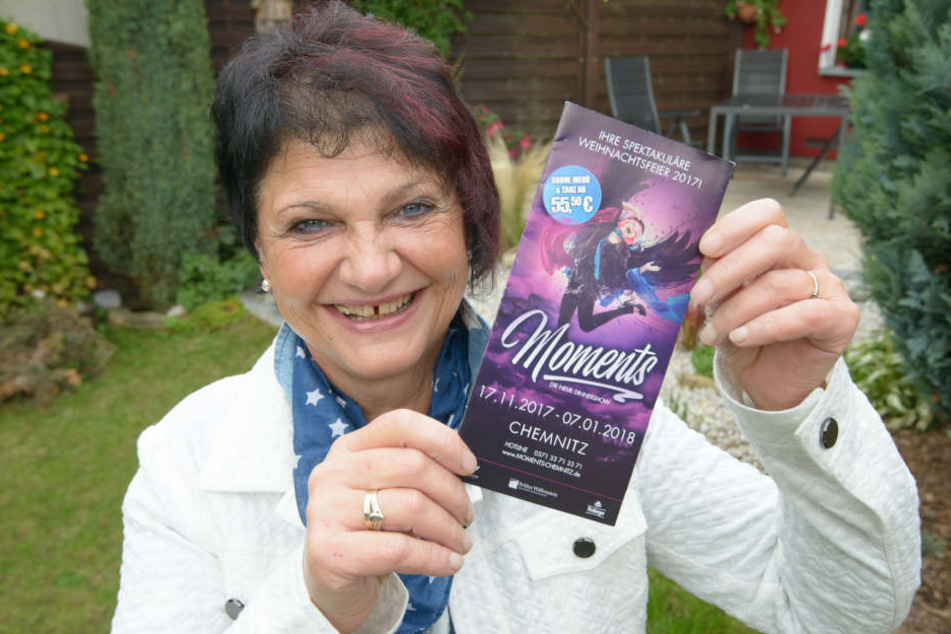 Ticket-Gewinnerin Carmen Rösner freut sich schon auf die Show.