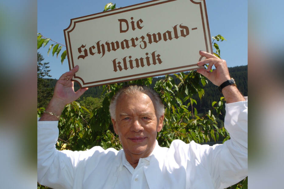 Klausjürgen Wussow spielte die Figur des Prof. Klaus Brinkmann.