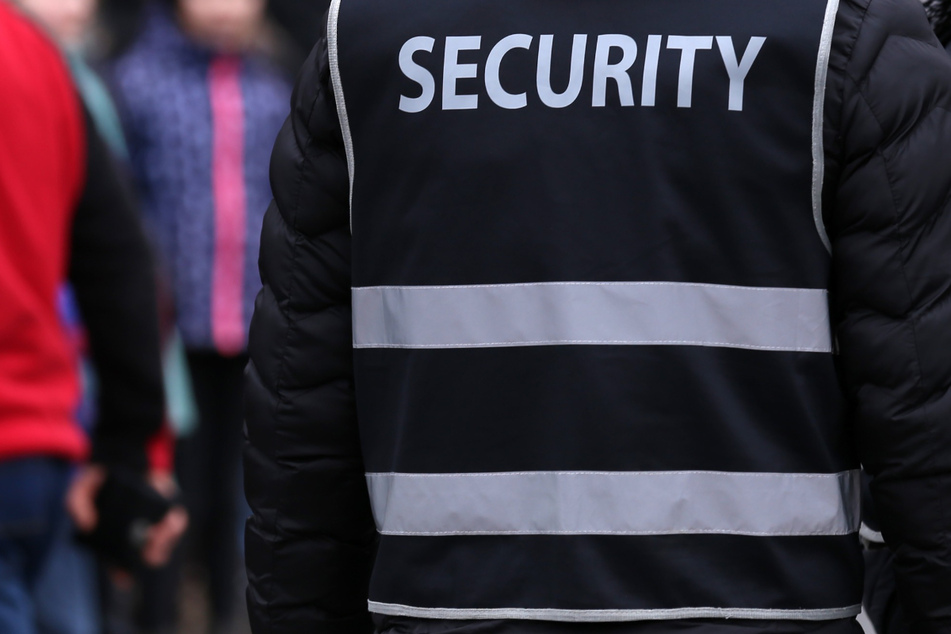 Wegen des eingesetzten Sicherheitsdienstes sind in Suhl in den vergangenen drei Jahren Kosten von mehr als einer Viertelmillion Euro angefallen. (Symbolfoto)