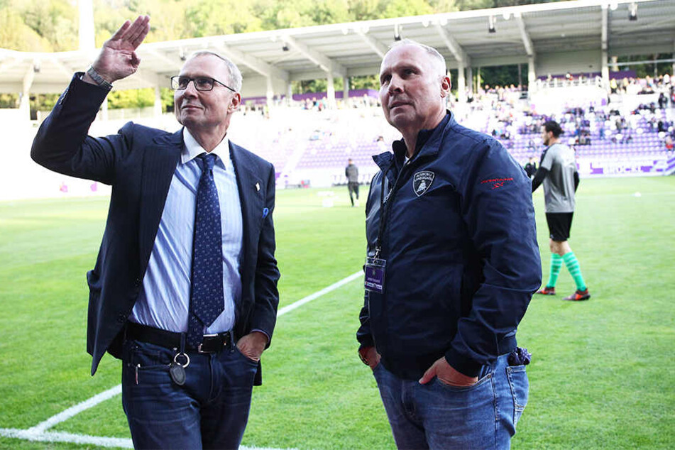 Uwe (l.) und Helge Leonhardt lenken seit Jahren die Geschicke des FC Erzgebirge - mit Erfolg.