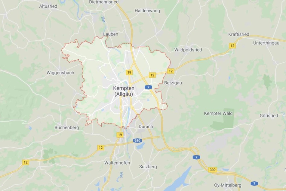 In Kempten in Bayern hatten Polizisten den richtigen Riecher - mit Folgen für zwei Männer.