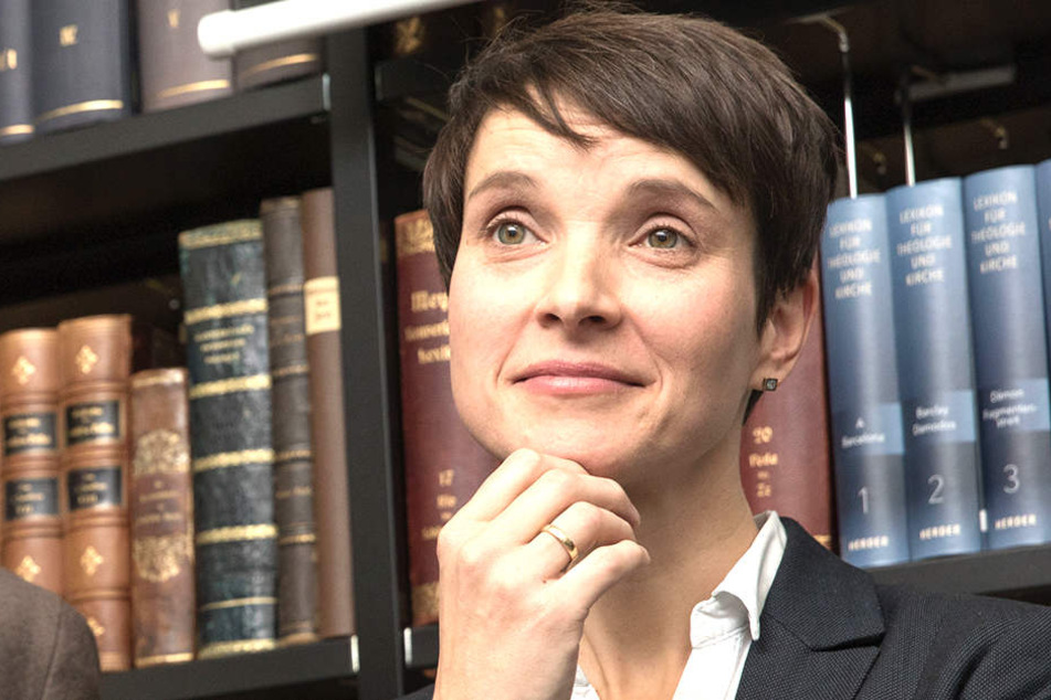 Frauke Petry sprach am Samstag bei einer Diskussionsveranstaltung ihres Bürgerforums "Blaue Wende" in Berlin.