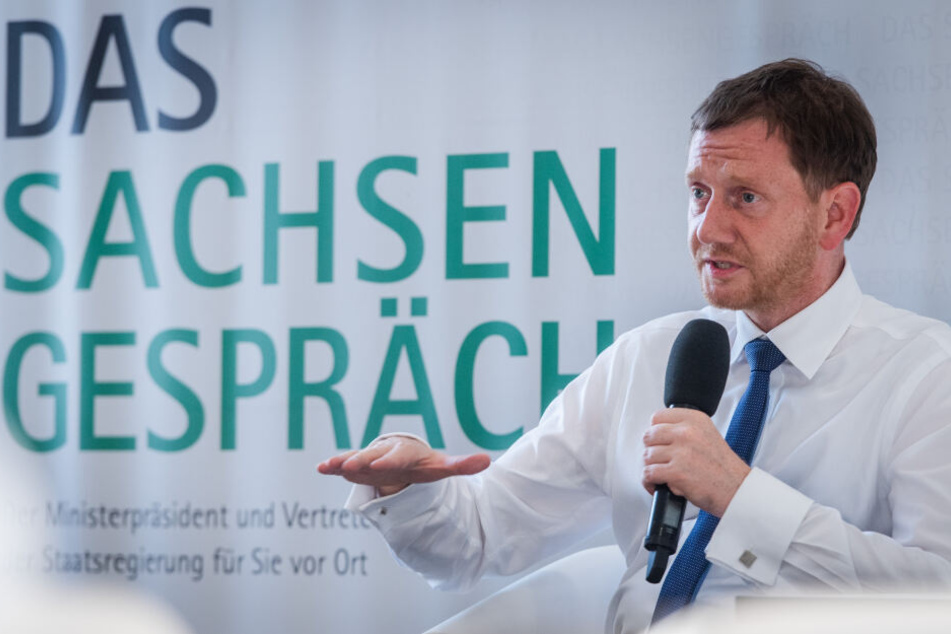 Ministerpräsident Michael Kretschmer (44, CDU) stellte sich beim "Sachsengepräch" den Fragen der Chemnitzer.