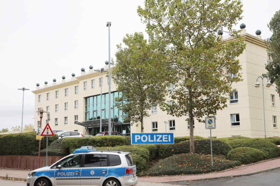 Aus der Polizeiinspektion in Gotha sollen die beiden Polizisten stammen.
