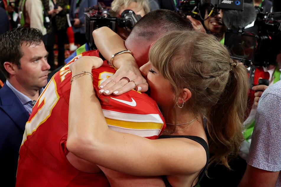 Taylor Swift (35) hat Ja gesagt!