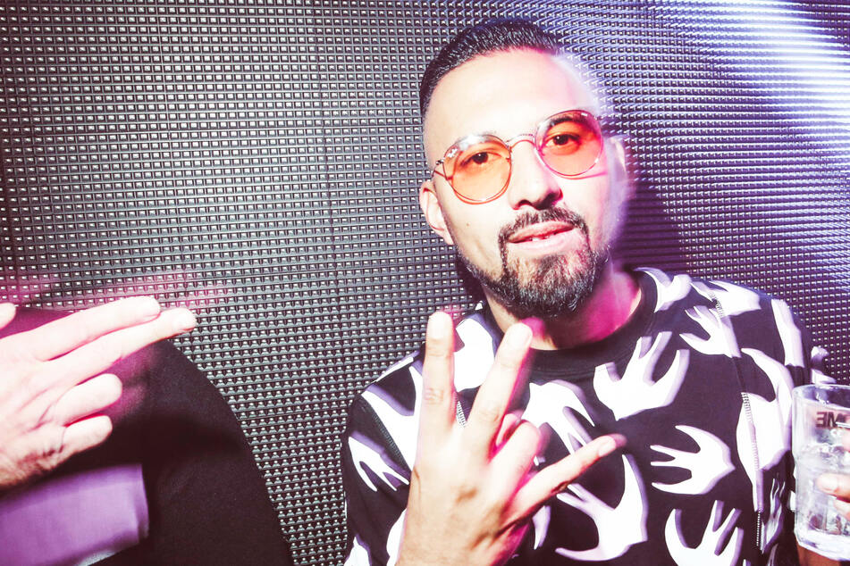 Joshi Mizu bringt neues Album raus, doch seinen Lohn gibt er den Fans!