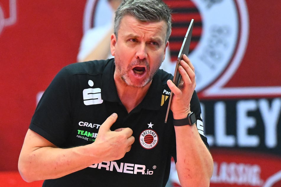 Auf Borken trifft DSC-Coach Alex Waibl (57) am Sonntag zum ersten Mal.