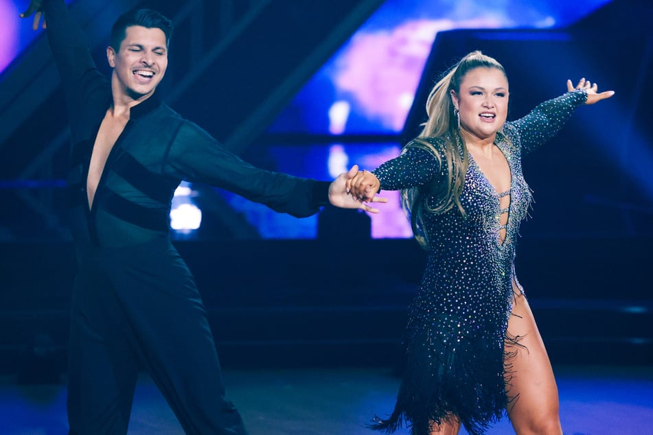 Die Bayerin hatte sich an der Seite von Tänzer Alexandru Ionel (30) auf das "Let's Dance"-Parkett gewagt.