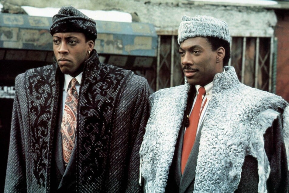 Actors Arsenio Hall (64, l.) and Eddie Murphy (59) in a scene from the original Coming to America. The sequel will be released on Amazon Prime Video in March 2021 (archive photo).