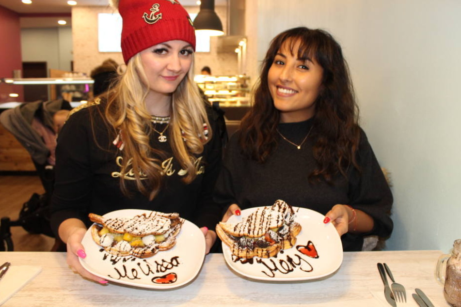 Melissa und Meryem haben Waffel Dream getestet.