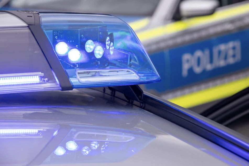 Die Polizei bemerkte den Angriff und konnte den Tatverdächtigen danach aufgreifen. (Symbolfoto)