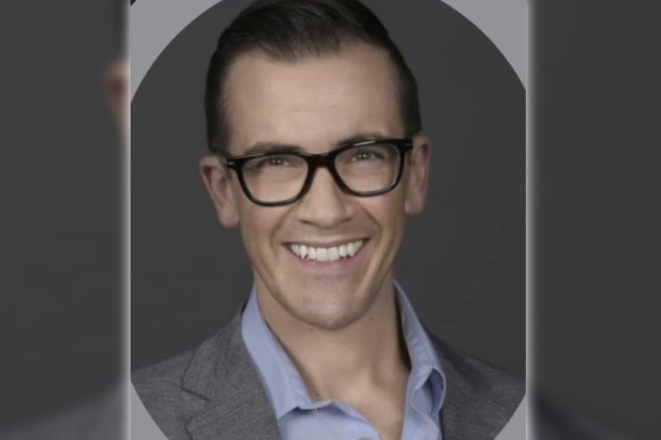 Dr. Christopher Nicholas Stewart wurde die staatliche Zulassung zur Durchführung von Operationen entzogen.
