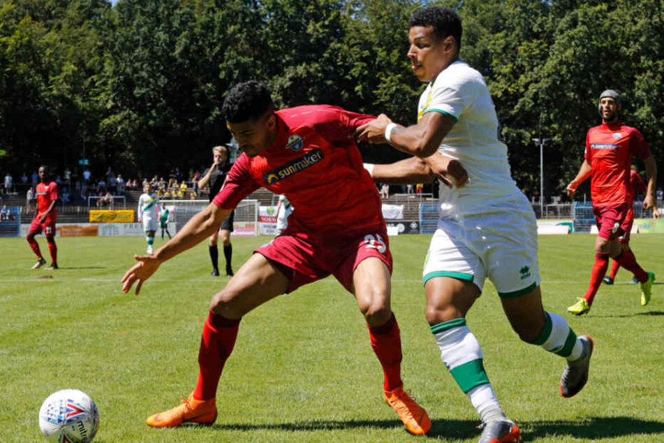 Der SC Paderborn holte gegen den englischen Zweitligisten Norwich City einen Sieg.
