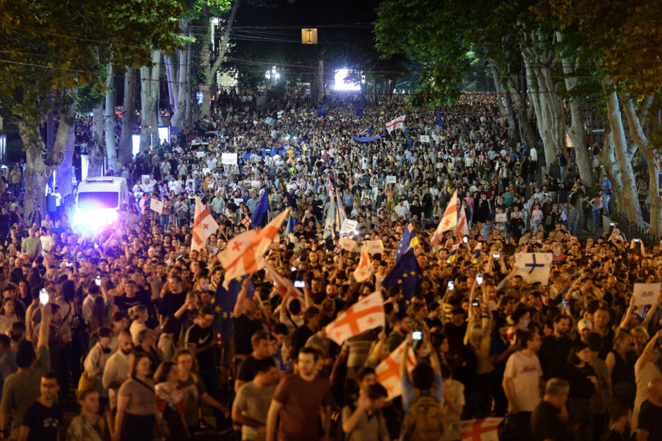 Zahlreiche Georgier zeigten ihre Unterstützung für den EU-Beitrittsantrag des Landes.