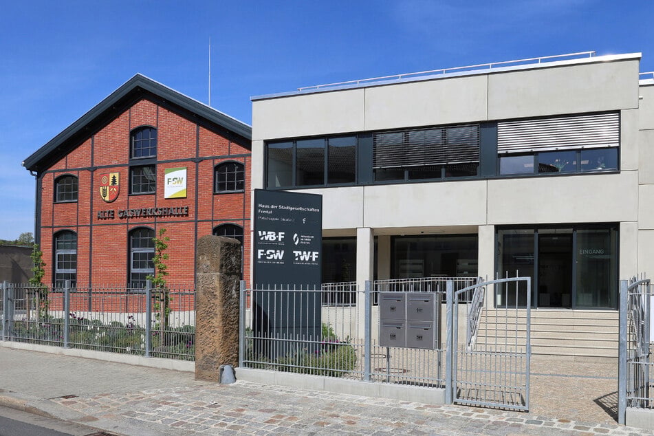 Die Stadtwerke befinden sich im Herzen der Stadt Freital.