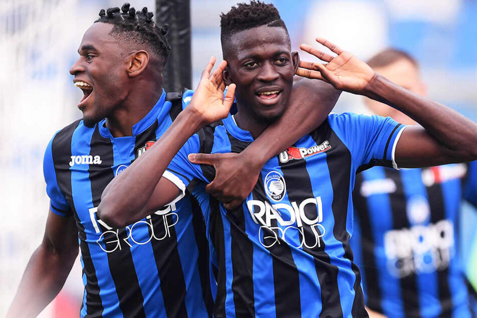 Musa Barrow (r.) kam bei Atalanta Bergamo in der Serie A bereits häufig zum Einsatz.