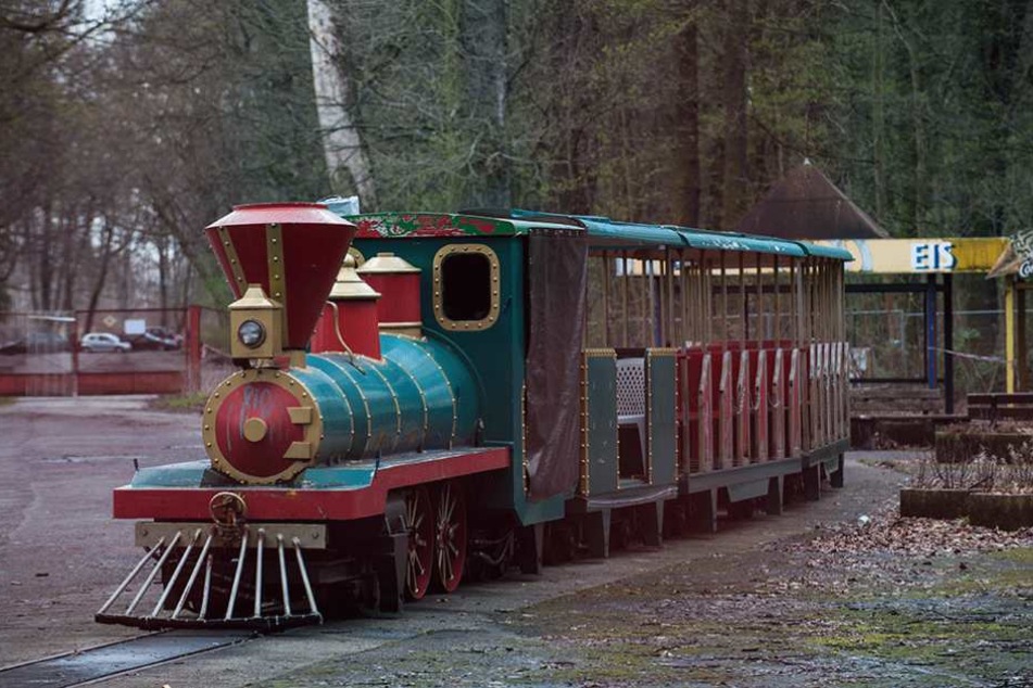 Es gibt Überlegungen, die Strecke der Parkbahn zu S-Bahnhöfen zu verlängern, uns so die Gäste in den Park zu holen.