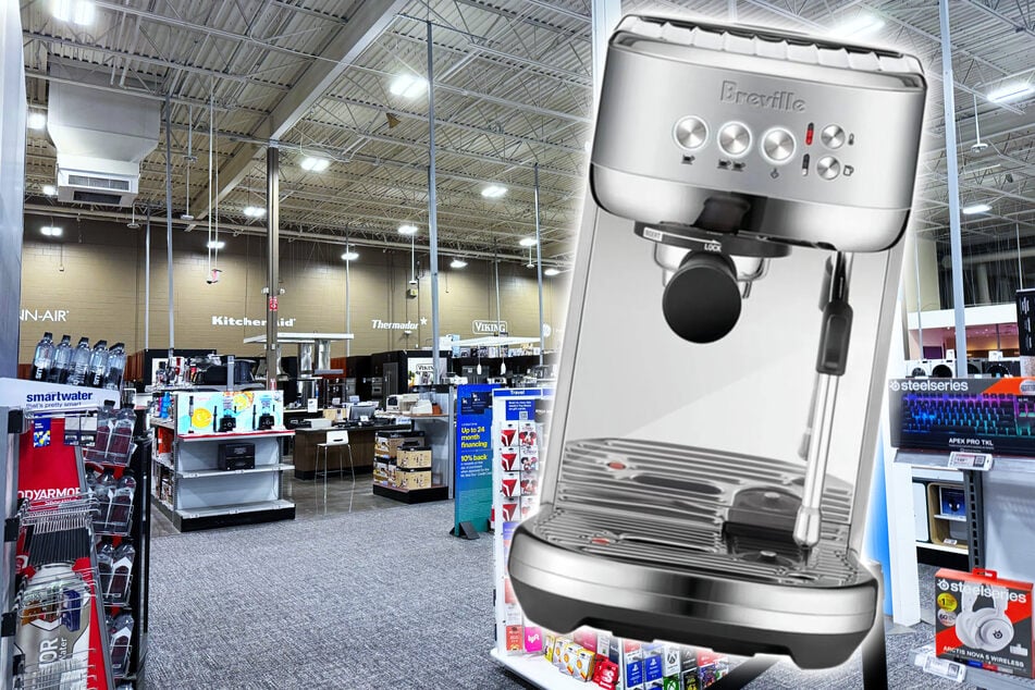 You'll never go to a café again after trying this espresso machine that's on sale right now