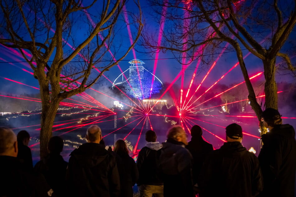 Im Sonnenlandpark startet am Freitag der Winterzauber mit einer imposanten Lasershow.