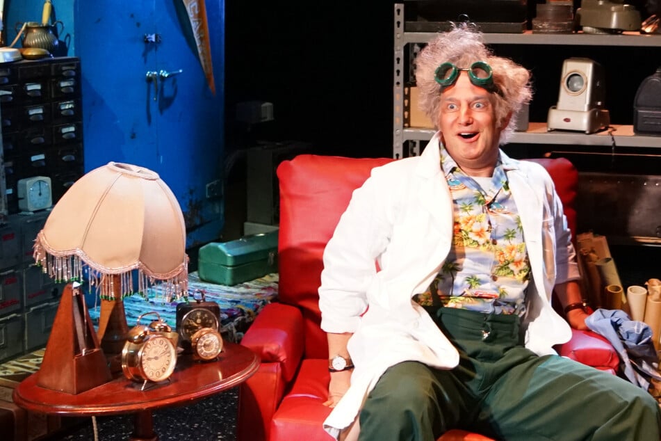 "Back to the Future Day": Doc Brown öffnet exklusiv sein Labor von 1955