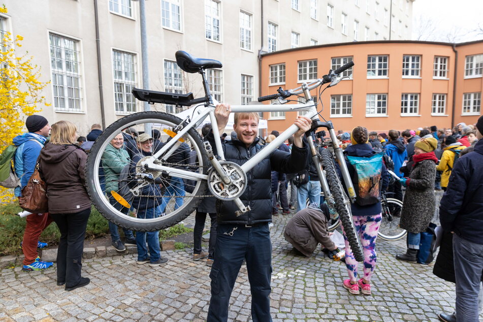 Tillmann Eckardt (26) hat genau das gefunden, wonach er gesucht hat: ein Fahrrad im Retro-Look.