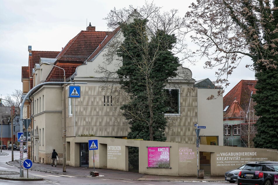 Die Kunststiftung Sachsen-Anhalt bietet ein Arbeitsstipendium in Island an.