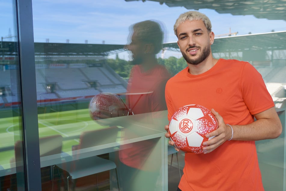 Neuer Offensivmann an Bord! Dion Berisha (21) wird künftig für Rot-Weiss Essen auflaufen.