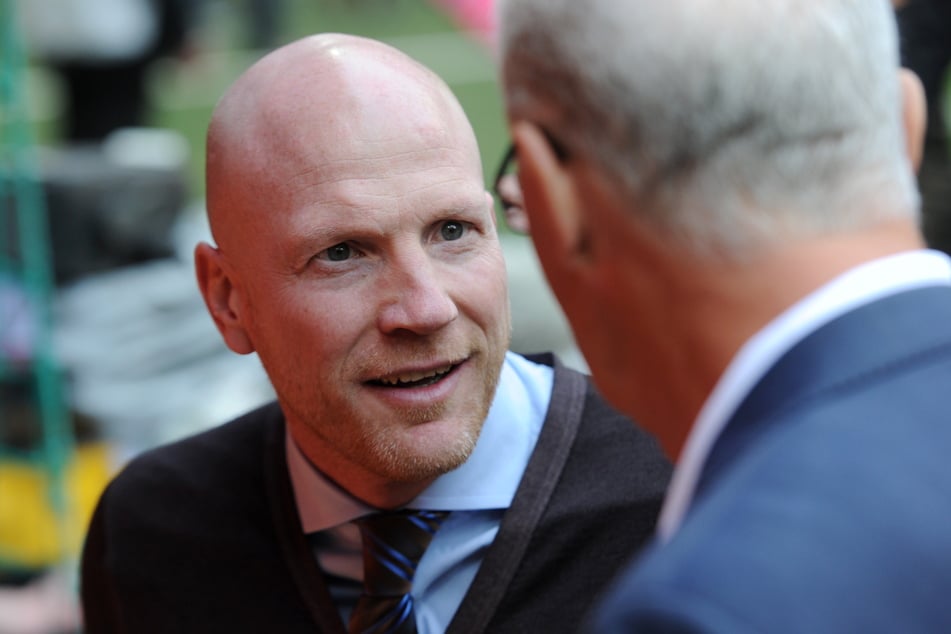 Matthias Sammer (56, l.) blickte stets bewundernd zu Franz Beckenbauer (†78) auf.