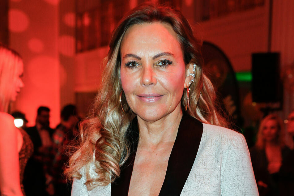 Natascha Ochsenknecht (56) musste dreimal am Bauch operiert werden.